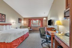 112-ONU-The-Inn1092021_King-scaled