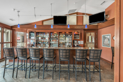 34-ONU-The-Inn312021_Pub-Bar-2