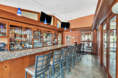 36-ONU-The-Inn332021_Pub-Bar